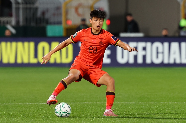 开云APP-沪媒：海港引进杨希的主要目的是为右后卫位置储备新生力量