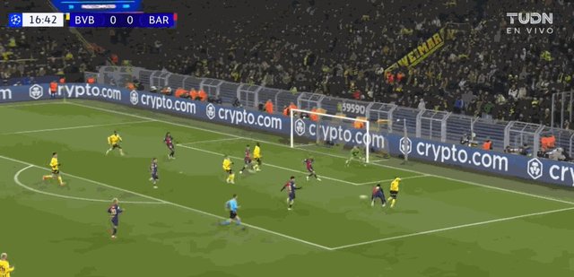 【欧冠】多特2比3巴萨，吉拉西、费兰·托雷斯梅开二度