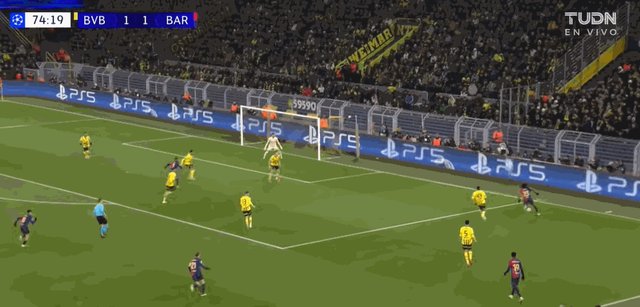 【欧冠】多特2比3巴萨，吉拉西、费兰·托雷斯梅开二度