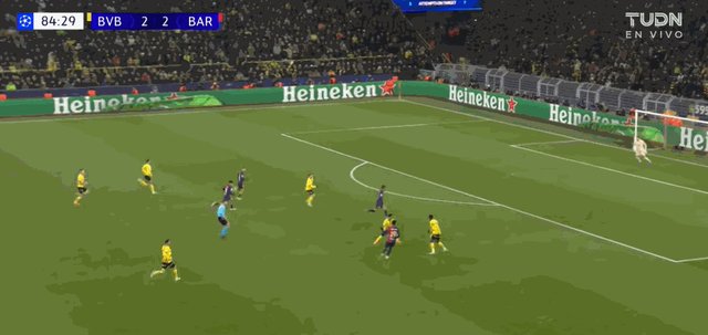 【欧冠】多特2比3巴萨，吉拉西、费兰·托雷斯梅开二度