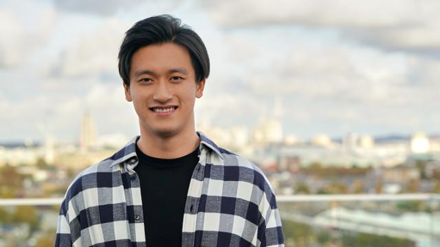 开云APP-董荷斌：周冠宇的成功 成绩让“中国背景”更具优势